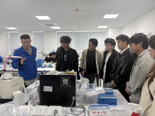 【π團隊】雙工作室聯(lián)動調(diào)研校友企業(yè) 技術(shù)轉(zhuǎn)讓助力湖北“校友回歸”