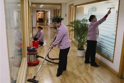 鄂州華容專業物業保潔 小區樓房開荒保潔，潔凈生活從這里開始
